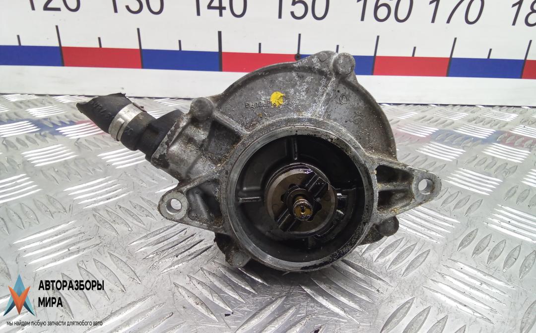 насос вакуумный Audi A8 D3/4E 2004, 3.0 л., дизель, АКПП, седан - фото №1