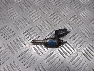 форсунка Mazda 6 GJ 2012, 2.0 л., бензин, МКПП, седан, PE0113250B