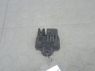 реле накала свечей BMW 5 серия F07/F10/F11 2011, 2.0 л., 520d, дизель, МКПП, седан, 7810856