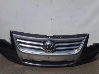 бампер передний Volkswagen Touareg 1 поколение [рестайлинг] 2007, 2.5 л., дизель, АКПП, внедорожник 5 дв., 7L6807217AR, 7L6807061AB