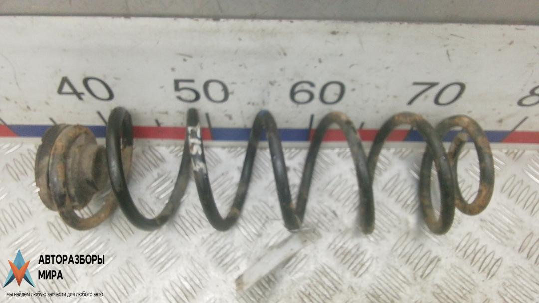 пружина задняя Volkswagen Golf 4 поколение 1999, 1.6 л., бензин, МКПП, хетчбэк 5 дв., 1J0511115AK - фото №1