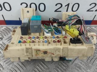 блок предохранителей Toyota Avensis 2 поколение (T250) [рестайлинг] 2006, 2.2 л., D-CAT, дизель, МКПП, универсал