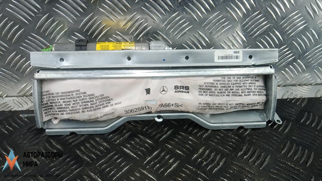 подушка безопасности пассажира Mercedes-Benz C-Класс W204/S204 2010, 2.2 л., D C200 CDI, дизель, МКПП, седан, A2048602002 - фото №1