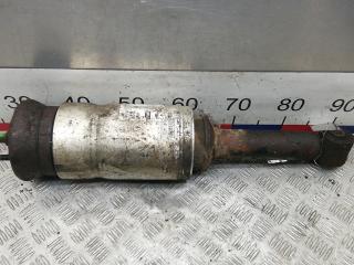 Стойка Land Rover Discovery 4 поколение 2010, 3.0 л., SD V6, дизель, АКПП, внедорожник 5 дв., LR018398