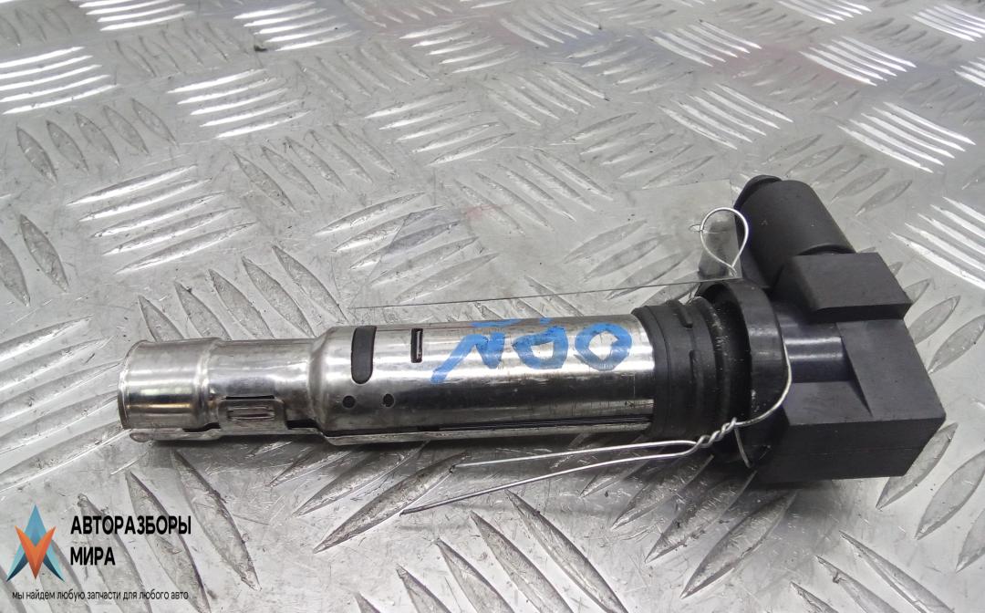 катушка зажигания Volkswagen Golf 5 поколение 2005, 1.4 л., бензин, МКПП, хетчбэк 5 дв., 036905715F - фото №1