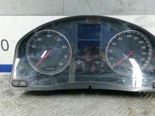 приборная панель Volkswagen Golf 5 поколение 2005, 1.4 л., бензин, МКПП, хетчбэк 5 дв., 1K0920862HX, 1K0920862