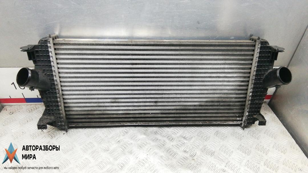 радиатор интеркулера Chrysler Voyager 5 поколение 2008, 2.8 л., дизель, АКПП, минивэн - фото №1