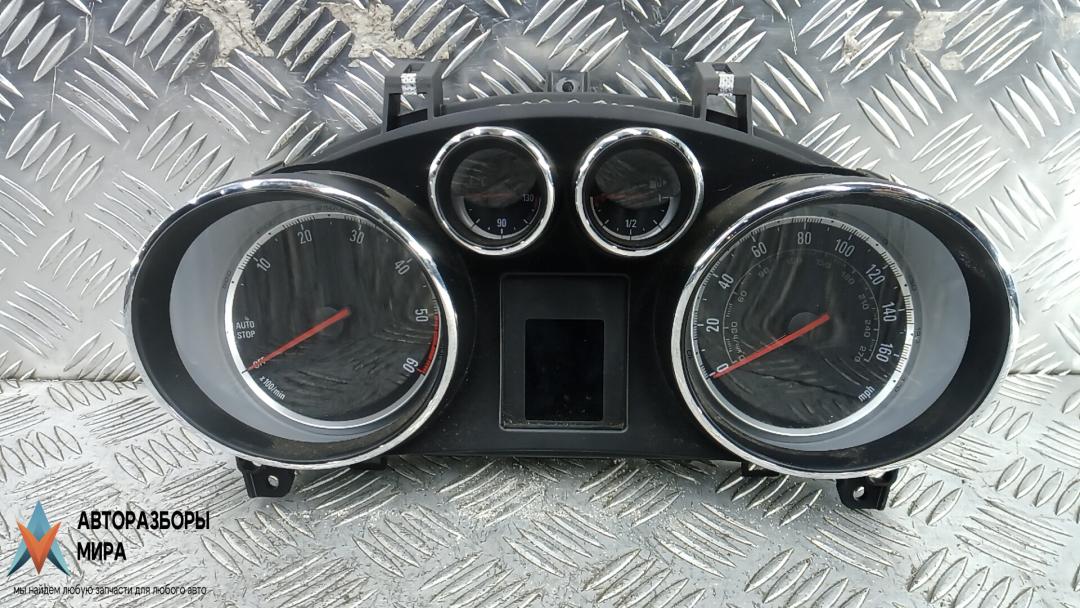 приборная панель Opel Mokka 1 поколение 2015, 1.7 л., дизель, МКПП, внедорожник 5 дв., 95375172 - фото №1