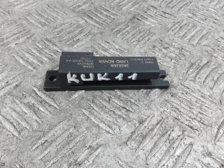 антенна Land Rover Range Rover 3 поколение [2-й рестайлинг] 2011, 4.4 л., дизель, АКПП, внедорожник 5 дв., AH4215K603AA