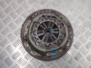 маховик Volkswagen Golf 6 поколение 2009, 1.4 л., бензин, МКПП, хетчбэк 5 дв., 038105269C