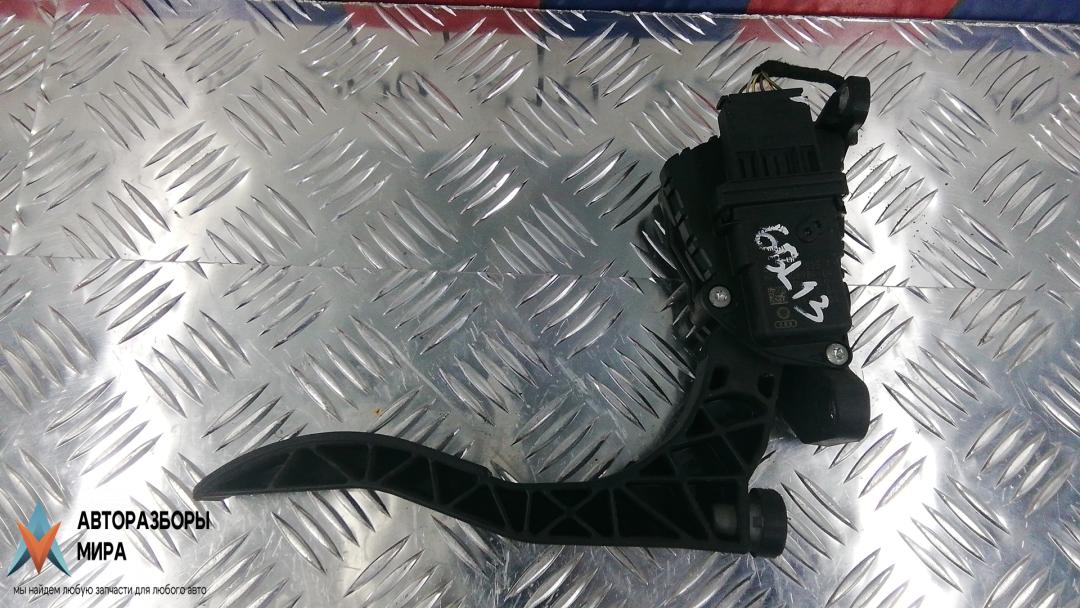 педаль Audi A6 4F/C6 2006, 3.2 л., бензин, АКПП, седан - фото №1