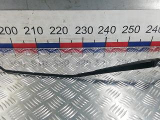 щеткодержатель (поводок стеклоочистителя, дворник) Volkswagen Golf 4 поколение 2001, 1.6 л., бензин, МКПП, хетчбэк 5 дв., 1J1955410A