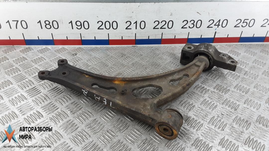 рычаг передний правый Skoda Superb 2 поколение 2008, 2.0 л., дизель, МКПП, хетчбэк 5 дв., 1K0407152T - фото №1