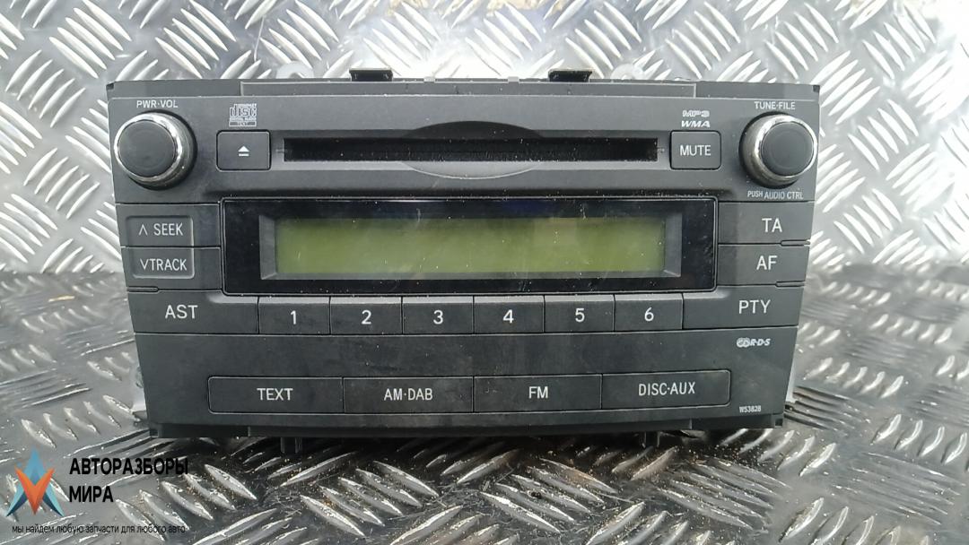 магнитола Toyota Avensis 3 поколение (T270) 2010, 2.0 л., бензин, АКПП, седан, 8612005150 - фото №1