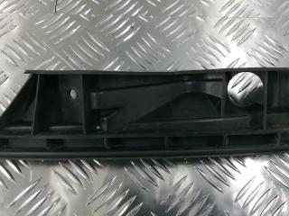 крепление бампера Volkswagen Golf 4 поколение 2001, 1.6 л., бензин, МКПП, хетчбэк 5 дв., 1T0807890A