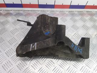 Кронштейн двигателя дизельный Volkswagen Touareg 1 поколение 2006, 2.5 л., дизель, АКПП, внедорожник 5 дв., 070199307B