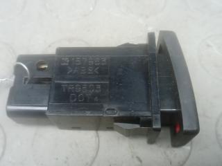 кнопка аварийной сигнализации Toyota Avensis 2 поколение (T250) 2004, 1.8 л., бензин, МКПП, хетчбэк 5 дв.