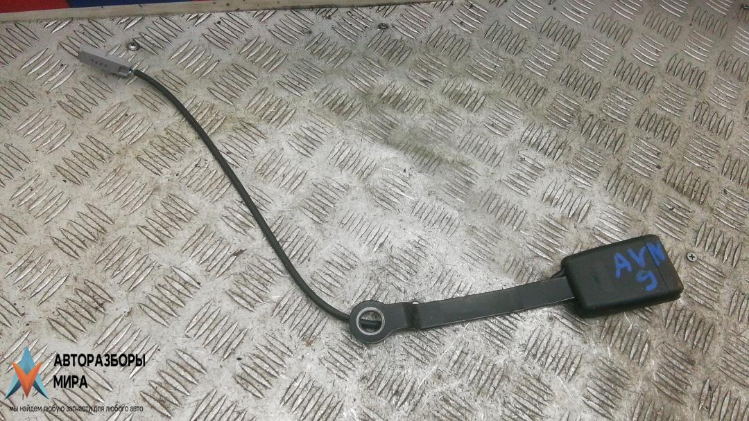 замок ремня безопасности Mazda 6 GJ 2012, 2.0 л., бензин, МКПП, седан - фото №1