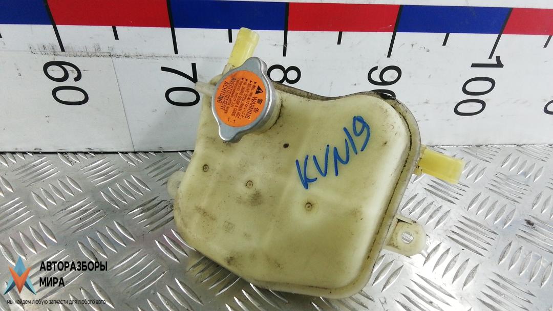 бачок расширительный Mitsubishi ASX 1 поколение 2011, 1.8 л., дизель, МКПП, внедорожник 5 дв., MR481252, 1375A137 - фото №1