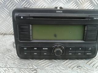 магнитола Skoda Fabia 2 поколение (5J) 2007, 1.4 л., дизель, МКПП, хетчбэк 5 дв., 5J0035161