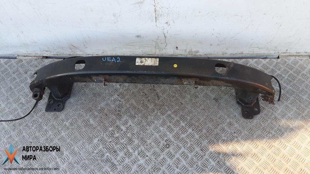 усилитель бампера переднего Volkswagen Phaeton 1 поколение 2005, 3.2 л., бензин, АКПП, седан, 3D0807105AJ - фото №1