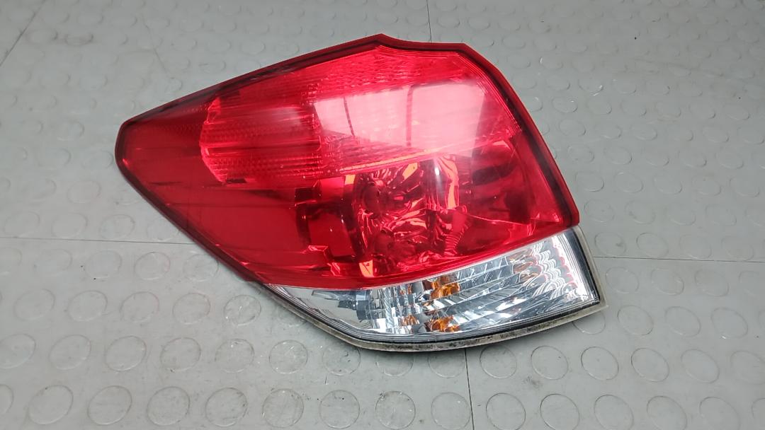 фонарь задний левый Subaru Outback 4 поколение 2010, 2.0 л., дизель, МКПП, универсал, 84912AJ100 - фото №1