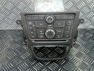 магнитола Opel Mokka 1 поколение 2013, 1.6 л., бензин, МКПП, хетчбэк 5 дв., 95270974