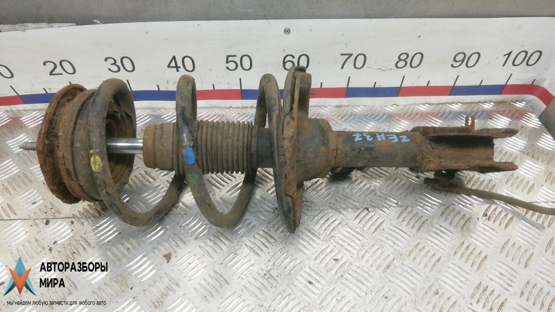 Стойка Hyundai H-1 Starex 1997 2011, 2.5 л., дизель, МКПП, минивэн, 546304H100, 546104H000, 546604H100 - фото №1