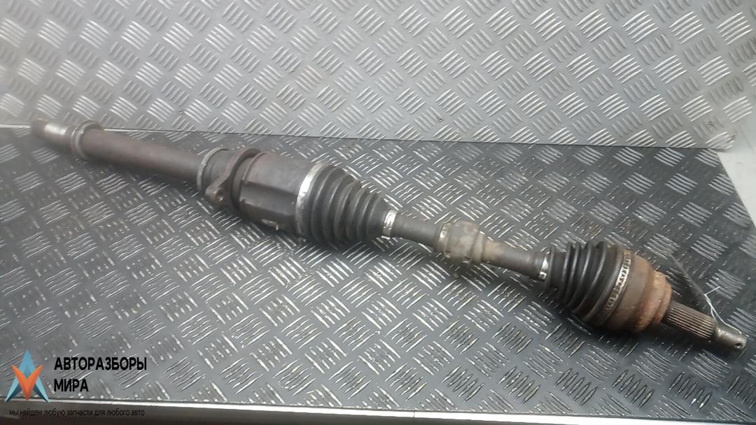 полуось передняя правая (приводной вал, ШРУС) Dodge Caliber 1 поколение 2007, 2.0 л., дизель, МКПП, внедорожник 5 дв. - фото №1