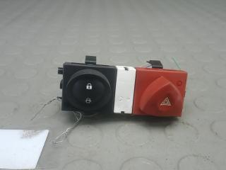 кнопка аварийной сигнализации Renault Megane 3 поколение 2008, 1.4 л., бензин, МКПП, хетчбэк 5 дв.