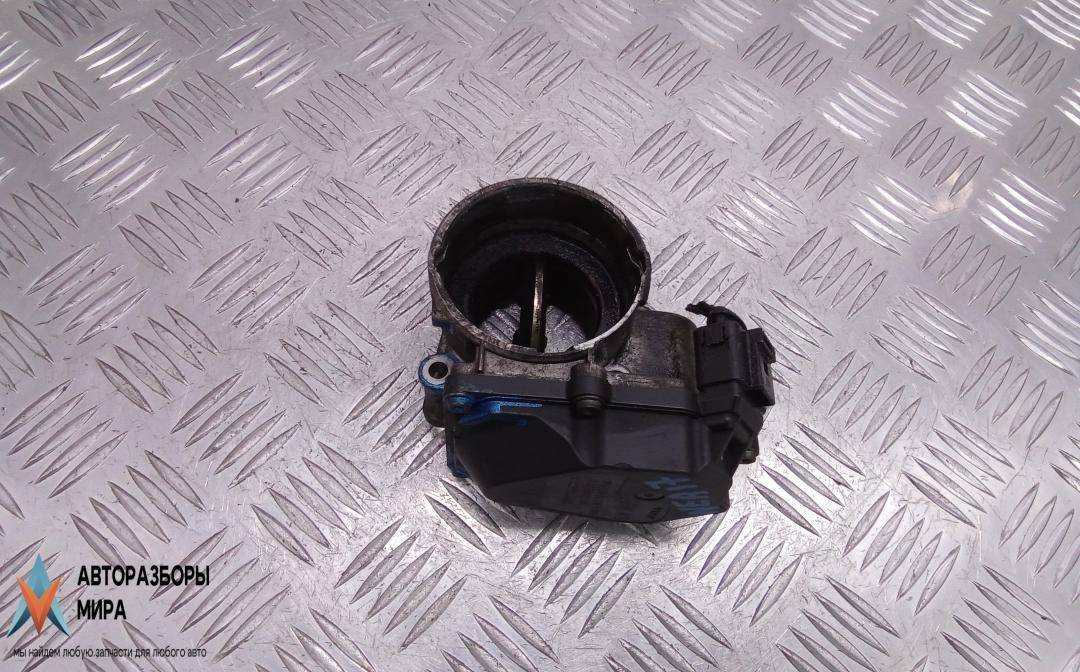 заслонка дроссельная Skoda Superb 2 поколение 2009, 2.0 л., дизель, МКПП, хетчбэк 5 дв., 03G128063Q - фото №1