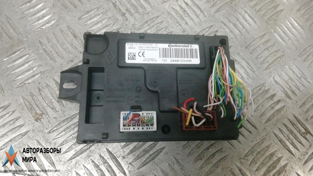 блок комфорта Dacia Sandero 2 поколение 2014, 0.9 л., бензин, МКПП, хетчбэк 5 дв., 284B12330R - фото №1
