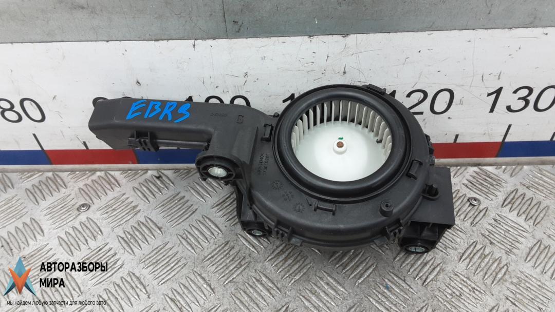 моторчик печки Citroen C4 Grand Picasso 1 поколение 2007, 1.6 л., дизель, МКПП, минивэн - фото №1