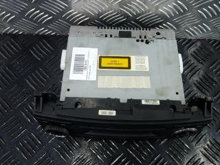 магнитола Volkswagen Crafter 1 поколение 2007, 2.5 л., дизель, МКПП, микроавтобус