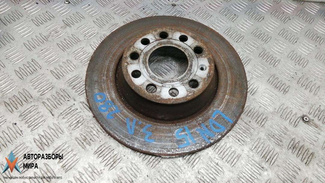 диск тормозной задний Volkswagen Passat B6 2007, 1.9 л., дизель, МКПП, седан, 1K0615601AD, 5Q0615601G - фото №1