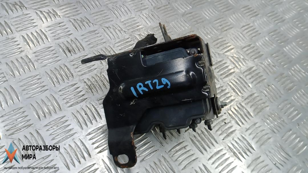 блок ABS Peugeot 308 T9 2014, 1.6 л., дизель, МКПП, универсал, 9806742980 - фото №1