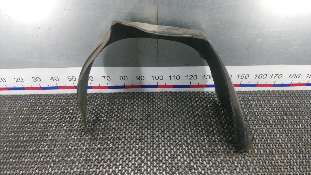 Подкрылок передний левый Audi 100 С3 1983, 2.2 л., бензин, МКПП, седан - фото №1