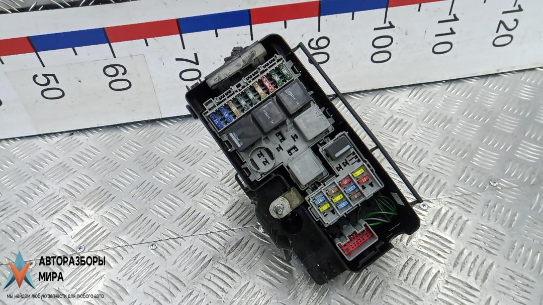 блок предохранителей Volvo XC70 3 поколение 2007, 2.4 л., D D5, дизель, АКПП, внедорожник 5 дв., 30797010 - фото №1