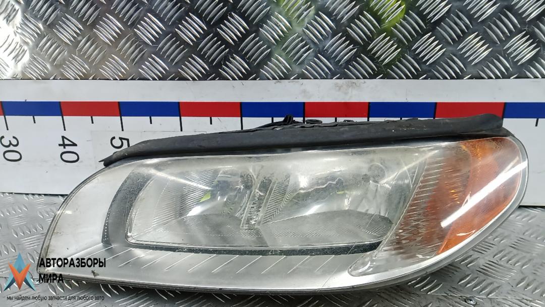 фара левая Volvo XC70 3 поколение 2007, 2.4 л., D D5, дизель, МКПП, внедорожник 5 дв. - фото №1