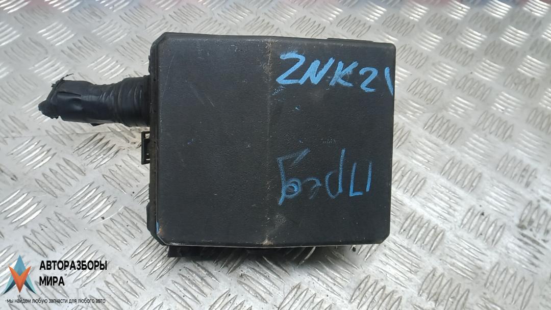 блок предохранителей Mitsubishi Lancer 10 поколение 2010, 2.0 л., DiD, дизель, МКПП, хетчбэк 5 дв., 8565A012, 8565A024 - фото №1