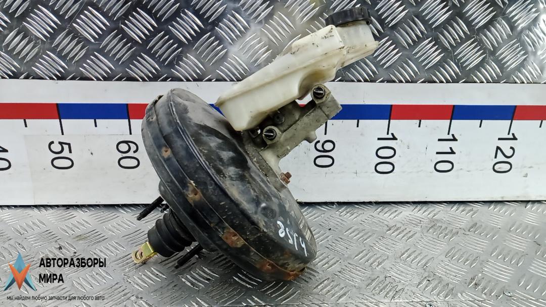 вакуумный усилитель тормозов Ford Focus 2 поколение 2006, 1.6 л., бензин, МКПП, универсал, 3M512B195GB - фото №1