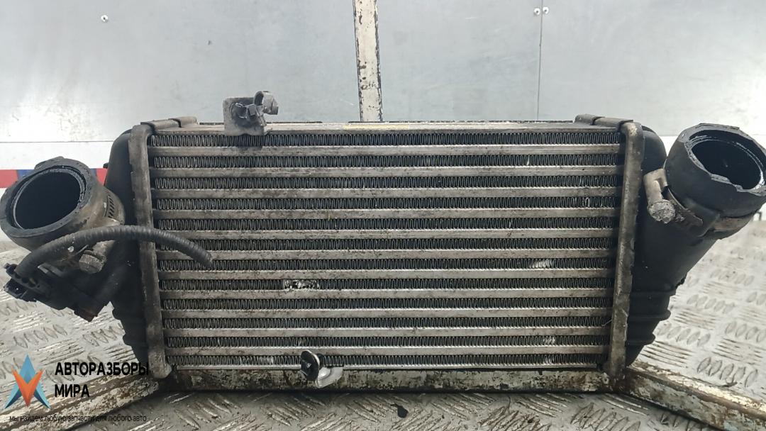 радиатор интеркулера Kia Ceed 2 поколение 2013, 1.6 л., дизель, МКПП, универсал - фото №1