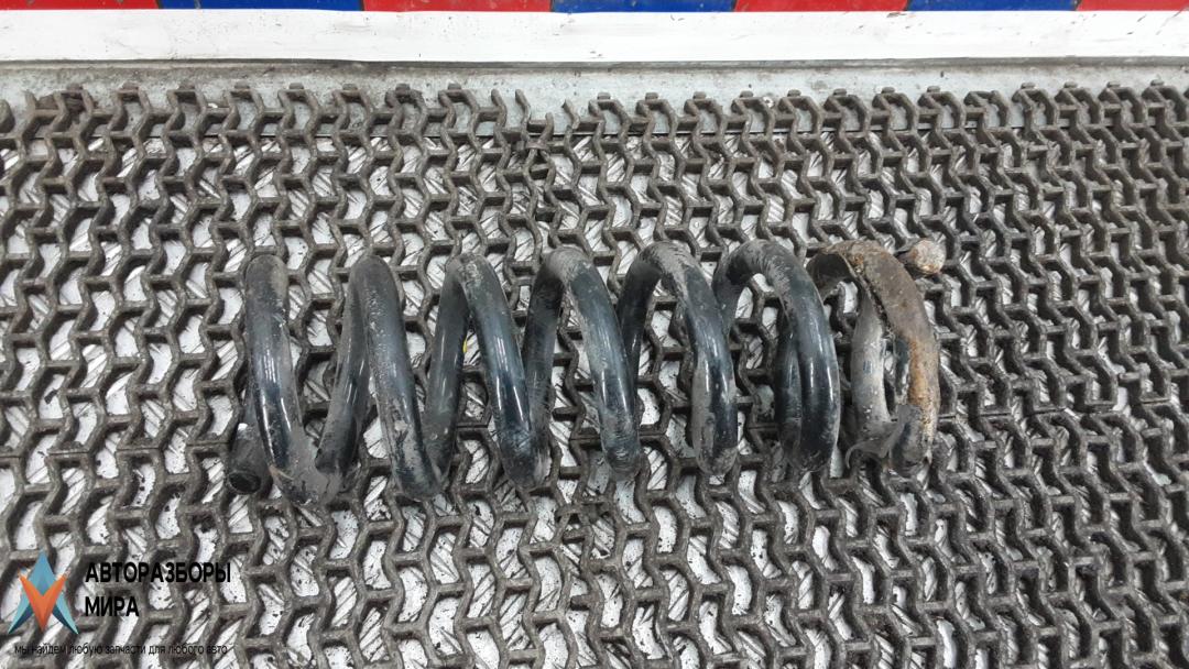 пружина задняя Mercedes-Benz C-Класс W204/S204 2007, 2.2 л., дизель, АКПП, седан, A2043240604 - фото №1