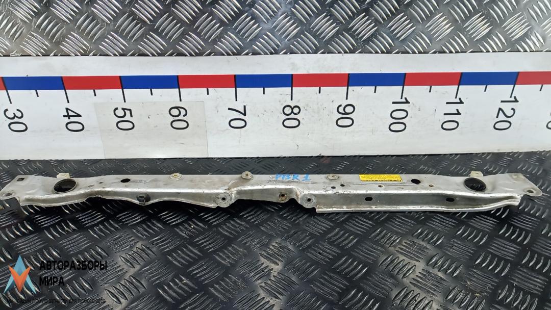 рамка капота Toyota RAV4 2 поколение (XA20) 2001, 2.0 л., бензин, МКПП, внедорожник 5 дв. - фото №1