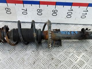 Стойка Skoda Rapid 1 поколение 2013, 1.6 л., дизель, МКПП, хетчбэк 5 дв., 6R0413031BF, 6R0411105D