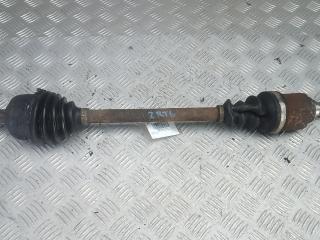 полуось передняя левая (приводной вал, ШРУС) Renault Megane 3 поколение 2009, 1.6 л., бензин, МКПП, хетчбэк 5 дв.
