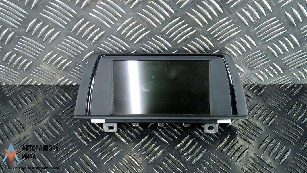 монитор BMW 3 серия F30/F31/F34 2014, 2.0 л., бензин, АКПП, седан, BM9270393040 - фото №1