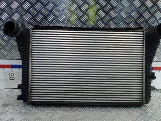 радиатор интеркулера Volkswagen Golf Plus 1 поколение 2006, 1.9 л., дизель, МКПП, хетчбэк 5 дв.