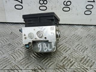 блок ABS BMW 3 серия F30/F31/F34 2014, 2.0 л., бензин, АКПП, седан, 6875814