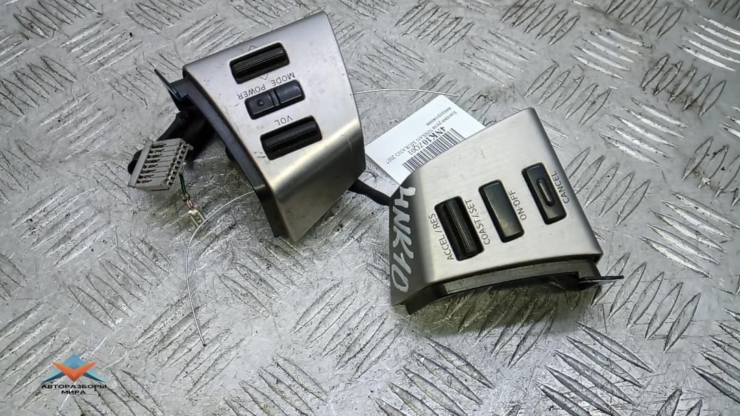 кнопки управления на руле Nissan Murano Z51 2007, 3.5 л., бензин, АКПП, внедорожник 5 дв. - фото №1